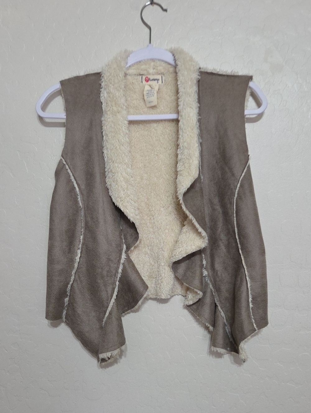 Olsenboye Cream Sherpa-Lined Open Vest